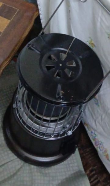 شقيق الضحية يروي مأساة الشموسة: وفاة عائلة كاملة داخل غرفة غير مغلقة