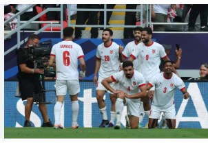 بطل العالم يحذر الأرجنتين من الأردن والجزائر في المونديال بطل العالم يحذر الأرجنتين من الأردن والجزائر في المونديال