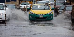 الإدارة المحلية تحذر من منخفض جوي شديد الخميس مع أمطار غزيرة وسيول محتملة الإدارة المحلية تحذر من منخفض جوي شديد الخميس مع أمطار غزيرة وسيول محتملة