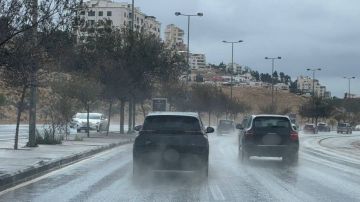 طقس بارد وأمطار رعدية وتحذير من السيول جنوبا اليوم طقس بارد وأمطار رعدية وتحذير من السيول جنوبا اليوم