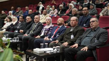 الشرق الأوسط تستضيف مؤتمر اللغة العربية السابع وتبحث دور الذكاء الاصطناعي في تطوير العربية الشرق الأوسط تستضيف مؤتمر اللغة العربية السابع وتبحث دور الذكاء الاصطناعي في تطوير العربية