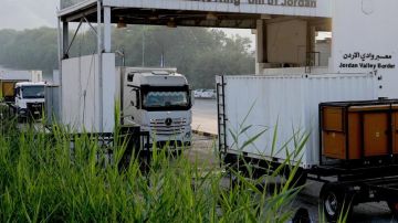 تنفيذا للتوجيهات الملكية السامية .. الأردن يرسل مخبزين متنقلين جديدين إلى غزة