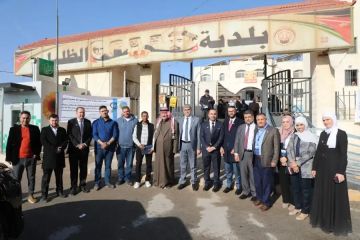 جامعة الزرقاء تنظم يوما طبيا مجانيا في بلدية الظليل