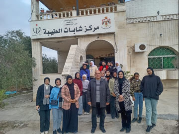 مديرية شباب إربد تحتفل باليوم العالمي للتطوع بأنشطة توعوية وميدانية واسعة. مديرية شباب إربد تحتفل باليوم العالمي للتطوع بأنشطة توعوية وميدانية واسعة.