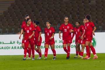 منتخب السيدات لكرة القدم يفوز على نظيره الفلسطيني ويتوج بلقب بطولة غرب آسيا التاسعة