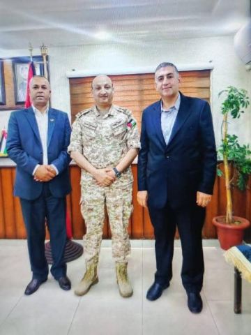 الاستهلاكية العسكرية تسهم في مبادرة بناة الأجيال دعما لرسالة التعليم