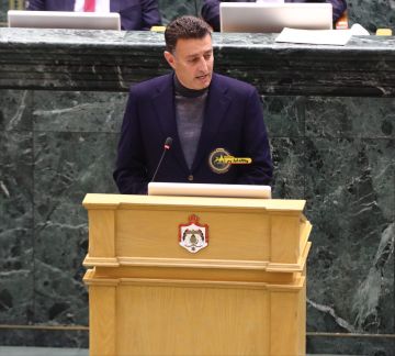 الصفدي: حديث الملك كان درسا في البساطة والمحبة .. وشباب الوطن يحتاجون الكثير الصفدي: حديث الملك كان درسا في البساطة والمحبة .. وشباب الوطن يحتاجون الكثير