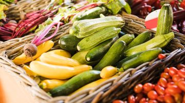 2262 طنا من الخضار وردت للسوق المركزي اليوم