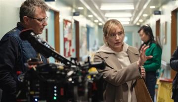 كيت وينسلت تتعاون مع ابنها في تجربتها الإخراجية الأولى