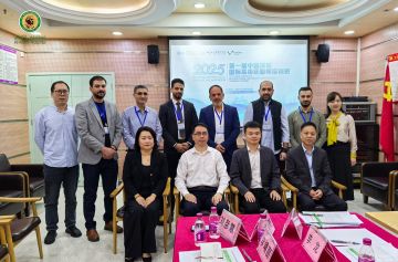 مشاركة مسؤول وحدة الإخصاب - اخصائي علم الأجنة في مستشفى الكندي بدورة تخصصية في الصين