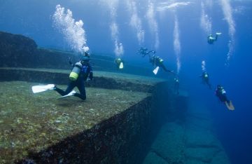 هرم غارق في اليابان.. لغز عمره 10 آلاف عام يحير العلماء