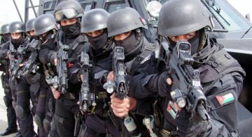 خبراء أمنيون: أجهزتنا الأمنية درع الوطن لمواجهة محاولات المساس بأمنه خبراء أمنيون: أجهزتنا الأمنية درع الوطن لمواجهة محاولات المساس بأمنه