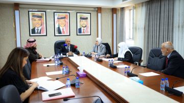 التعليم النيابية: الحكومة تدرس تخفيض مدة الإقامة لطلبة الدراسات العليا التعليم النيابية: الحكومة تدرس تخفيض مدة الإقامة لطلبة الدراسات العليا