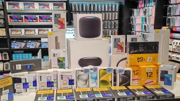 تجار الأجهزة الخلوية: الرسوم الجمركية الأميركية لم تؤثر على أسعار الأجهزة محليا تجار الأجهزة الخلوية: الرسوم الجمركية الأميركية لم تؤثر على أسعار الأجهزة محليا