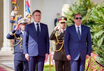 ماكرون من العريش: غزة ليست مشروعا عقاريا وإدخال المساعدات أولوية ماكرون من العريش: غزة ليست مشروعا عقاريا وإدخال المساعدات أولوية