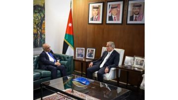 حسان لنقيب الصحفيين: الحكومة تدعم استقلالية الإعلام حسان لنقيب الصحفيين: الحكومة تدعم استقلالية الإعلام