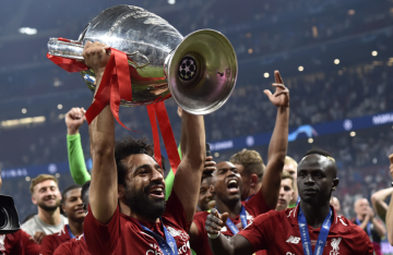 من هم اللاعبون العرب المتوجون بدوري أبطال أوروبا حتى الآن؟