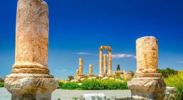 حالة الطقس خلال عطلة نهاية الأسبوع في الأردن عاجل