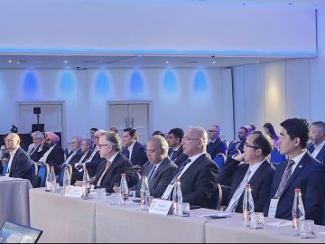 إعادة انتخاب الدكتور معن النسور عضوا في مجلس إدارة الاتحاد العالمي للأسمدة إعادة انتخاب الدكتور معن النسور عضوا في مجلس إدارة الاتحاد العالمي للأسمدة