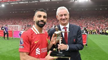 لاعب ليفربول: عذراً صلاح.. أنت لا تستحق الجائزة لاعب ليفربول: عذراً صلاح.. أنت لا تستحق الجائزة