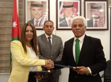 اتفاقية تاريخية في البلقاء: مركز زها الثقافي يفتتح فرعا جديدا في السلط اتفاقية تاريخية في البلقاء: مركز زها الثقافي يفتتح فرعا جديدا في السلط