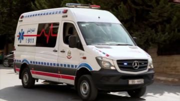 5 إصابات .. مركبة تتجاوز الاشارة حمراء وتصطدم بالباص السريع 5 إصابات .. مركبة تتجاوز الاشارة حمراء وتصطدم بالباص السريع