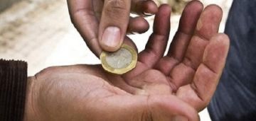 قبل ما تتبرع... تعرف على أنواع المتسولين في الأردن!