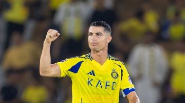 نادي النصر يدخل كريستيانو رونالدو في قائمة المليارديرات نادي النصر يدخل كريستيانو رونالدو في قائمة المليارديرات
