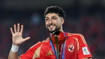 وسام أبو علي يقترب من كولومبوس كرو وسام أبو علي يقترب من كولومبوس كرو