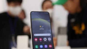 تحديثات الأمان تحسن من عمر البطارية لبعض هواتف سامسونغ تحديثات الأمان تحسن من عمر البطارية لبعض هواتف سامسونغ