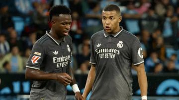 فينيسيوس يوقف تجديده لريال مدريد بسبب مبابي فينيسيوس يوقف تجديده لريال مدريد بسبب مبابي