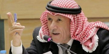 العرموطي : حل المجالس دفعة واحدة تعسف دستوري ولا يبرره غياب القانون عاجل العرموطي : حل المجالس دفعة واحدة تعسف دستوري ولا يبرره غياب القانون عاجل