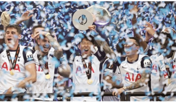 بعد 10 أعوام من الأهداف الجميلة .. سون يترك توتنهام كأسطورة حية بعد 10 أعوام من الأهداف الجميلة .. سون يترك توتنهام كأسطورة حية