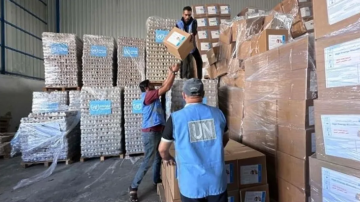 الأونروا: مستودعاتنا بمصر والأردن ممتلئة وجاهزة لتحميل 6 آلاف شاحنة لغزة