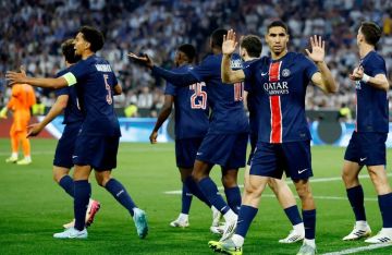 لا ألوم نفسي.. أول تعليق لأشرف حكيمي بعد تهمة الاغتصاب (فيديو) لا ألوم نفسي.. أول تعليق لأشرف حكيمي بعد تهمة الاغتصاب (فيديو)