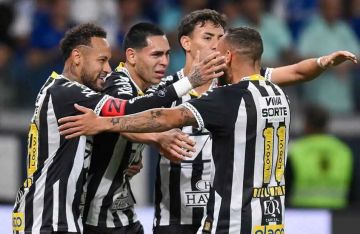 بمراوغة مذهلة.. نيمار يستعرض سحره ويقود سانتوس لفوز مثير على كروزيرو (فيديو) بمراوغة مذهلة.. نيمار يستعرض سحره ويقود سانتوس لفوز مثير على كروزيرو (فيديو)