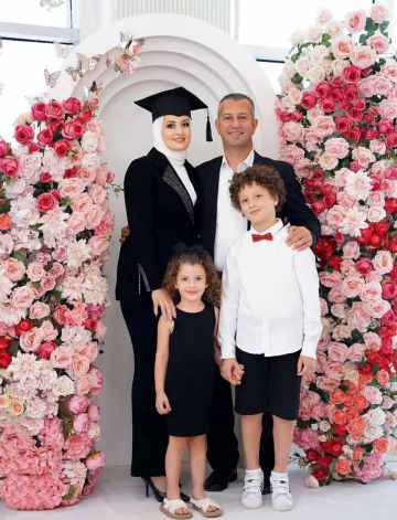 مبارك الدكتوراة لرزان جهاد عبيدات