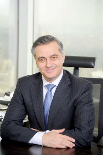 إرادة ملكية بتعيين الحناوي رئيسا للمجلس الوطني للأمن السيبراني إرادة ملكية بتعيين الحناوي رئيسا للمجلس الوطني للأمن السيبراني