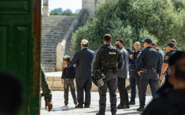 نتنياهو وملهاة الوضع القائم بعد كل اقتحام! عاجل نتنياهو وملهاة الوضع القائم بعد كل اقتحام! عاجل