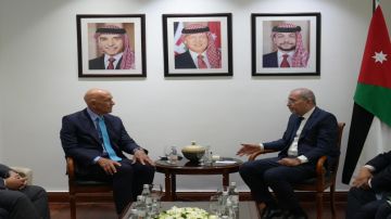 الصفدي: يلتقي المبعوث الأميركي لسوريا قبيل اجتماع عمان