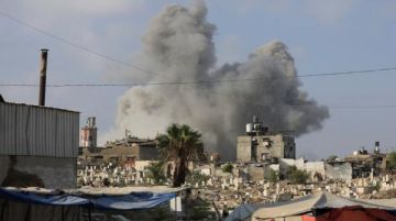 شهداء وجرحى في غارات الاحتلال المتواصلة على غزة شهداء وجرحى في غارات الاحتلال المتواصلة على غزة