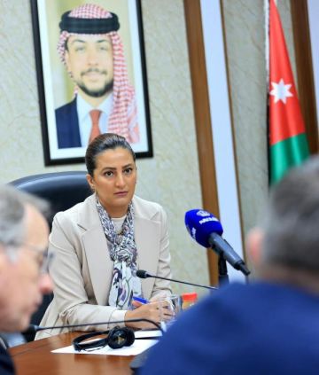 خارجية النواب: الاعتداءات على السفارات استهداف لمواقف الأردن الداعمة لفلسطين خارجية النواب: الاعتداءات على السفارات استهداف لمواقف الأردن الداعمة لفلسطين