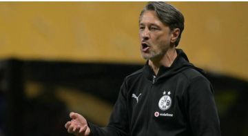 دورتموند يمدد عقد كوفاتش حتى 2027 دورتموند يمدد عقد كوفاتش حتى 2027