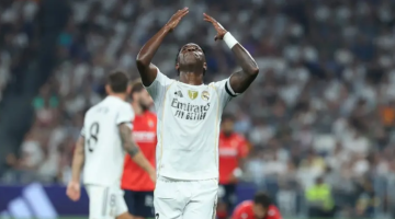 فينيسيوس يهدد ريال مدريد: سأرحل .. ولن تحصلوا على "فلس واحد" فينيسيوس يهدد ريال مدريد: سأرحل .. ولن تحصلوا على "فلس واحد"
