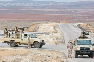 القبض على 4 أشخاص حاولوا التسلل عبر الحدود الشمالية القبض على 4 أشخاص حاولوا التسلل عبر الحدود الشمالية