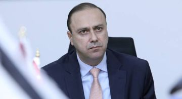 وزير الاتصال الحكومي: الموقف الأردني خط من نار في مواجهة التهجير وزير الاتصال الحكومي: الموقف الأردني خط من نار في مواجهة التهجير