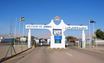 إعادة فتح جسر الملك حسين وتفويج المسافرين بشكل جزئي