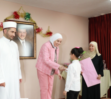 بني مصطفى تكرم عددا من حفظة القرآن الكريم في مثابة دار الإيمان للأيتام بني مصطفى تكرم عددا من حفظة القرآن الكريم في مثابة دار الإيمان للأيتام