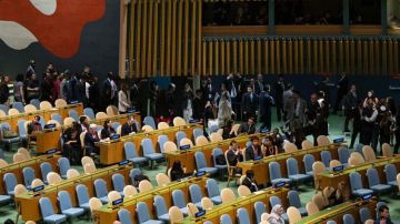 هآرتس: نتنياهو في خطاب فاشل لمقاعد فارغة - يكفيني رضا ترامب! عاجل هآرتس: نتنياهو في خطاب فاشل لمقاعد فارغة - يكفيني رضا ترامب! عاجل