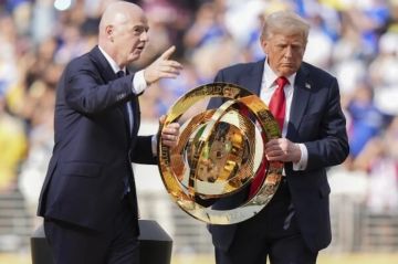 ترمب يهدد الفيفا دعما لإسرائيل ترمب يهدد الفيفا دعما لإسرائيل